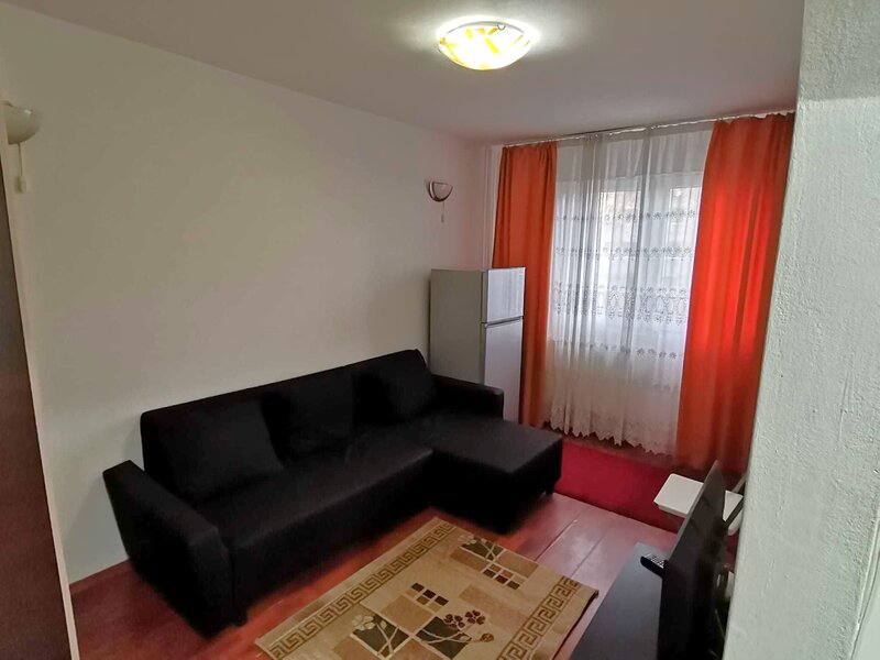 Drumul Taberei, Moghioros, 4 minute metrou, ac, tv, contract ANAF
